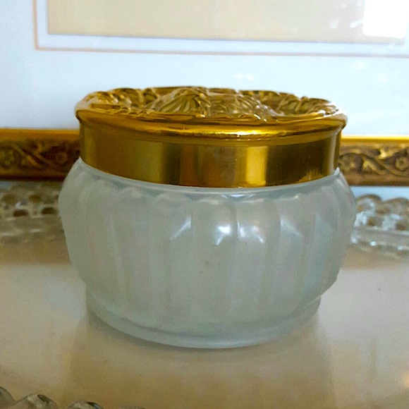 Vintage 1970's Estee Lauder Face Powder Jars - Picture 3 of 11